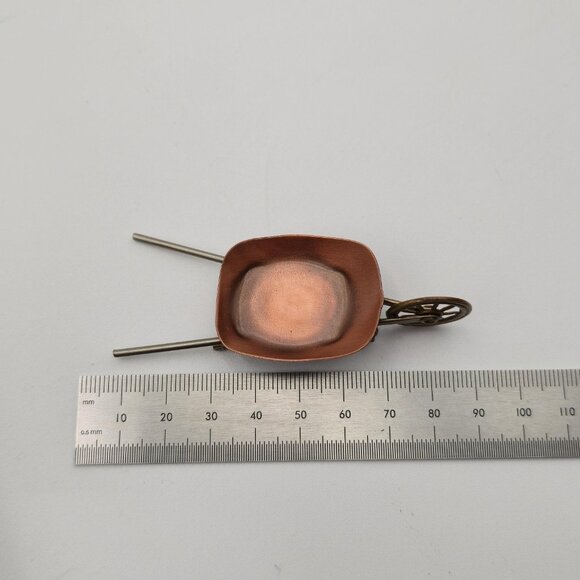 Copper And Tin Wheelbarrow Pin Brooch B495 - Picture 5 of 6